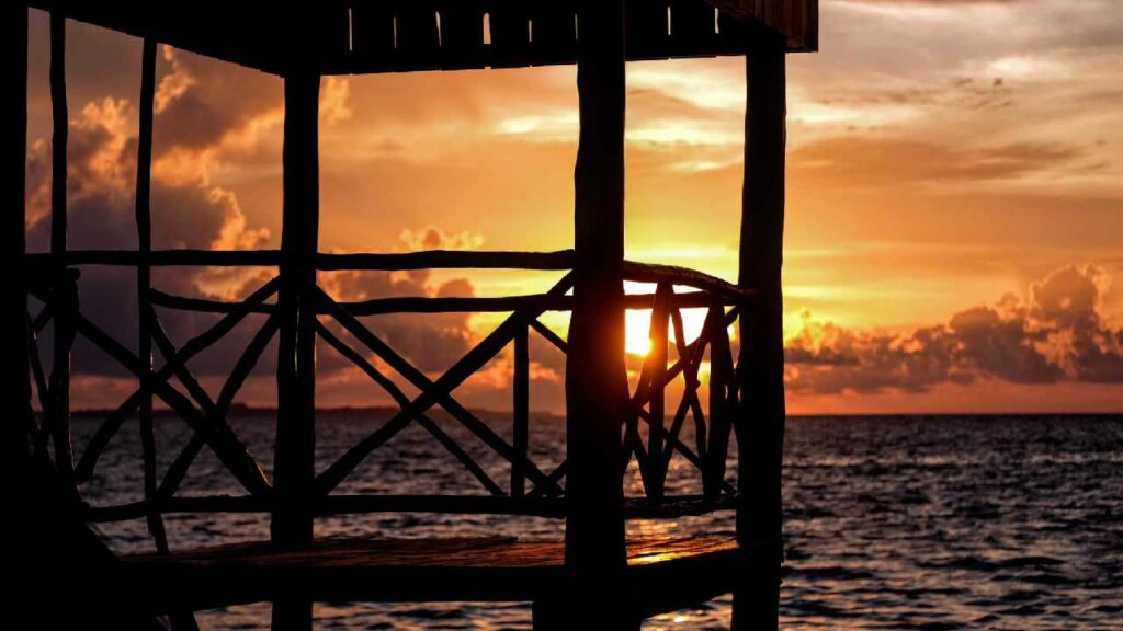 Clima en Quintana Roo: cielo nublado con ambiente caluroso y lluvias aisladas para este lunes 11 de mayo
