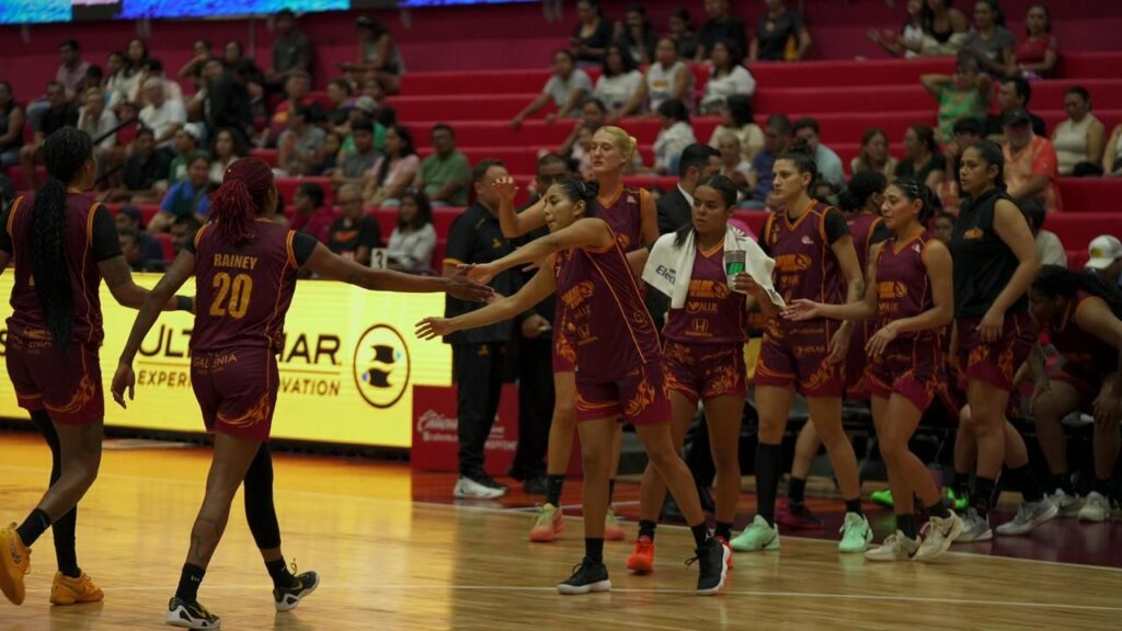 El Calor de Cancún Femenil vence a Santas y va a playoffs