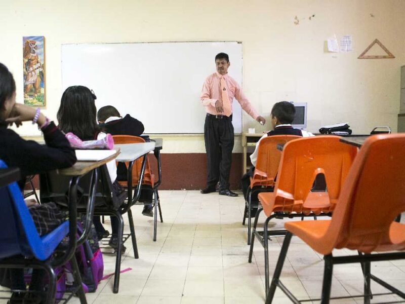 Esto es lo que opinan los padres de familia y organizaciones del cierre anticipado del ciclo escolar de la SEP