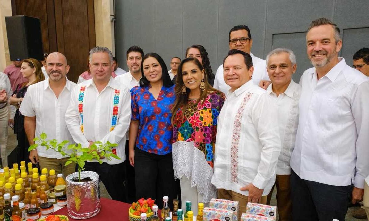 Mara Lezama estuvo en Mérida.