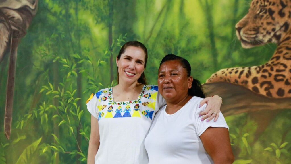 Mural “El Chiclero”, en la Plaza Ejidatarios de Ciudad Mujeres