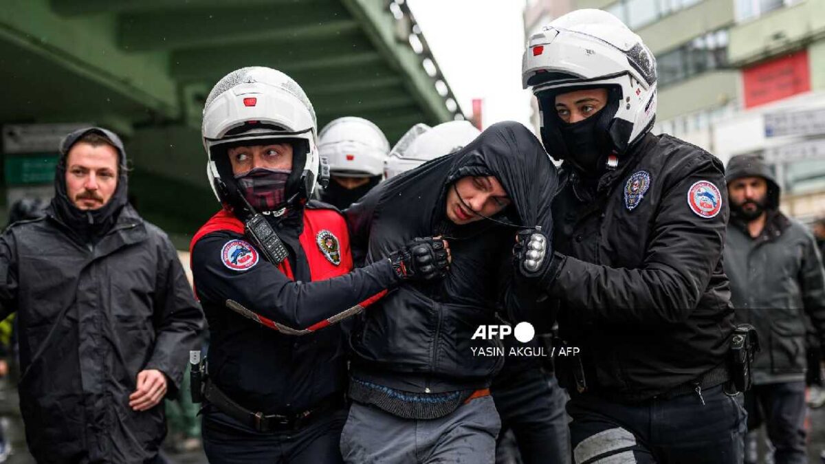 Agresión contra trabajadores en Turquía.