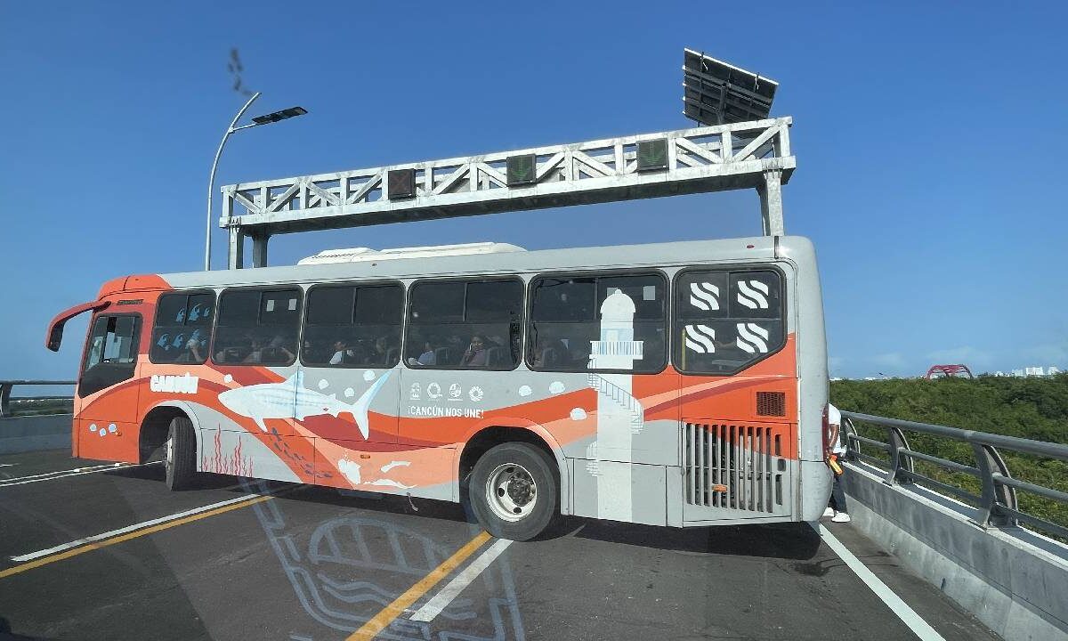 Cancún reestructurará 85 rutas de transporte público.