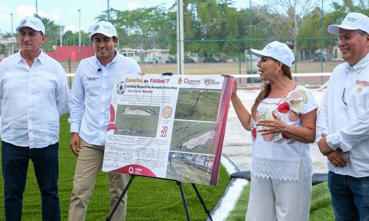 Avanza obras deportivas en Bacalar.