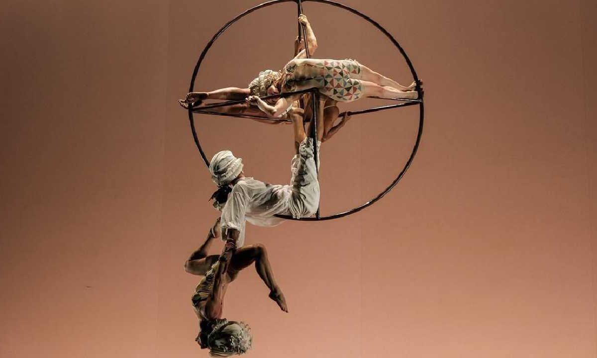 Espectacular presentación en el Teatro.