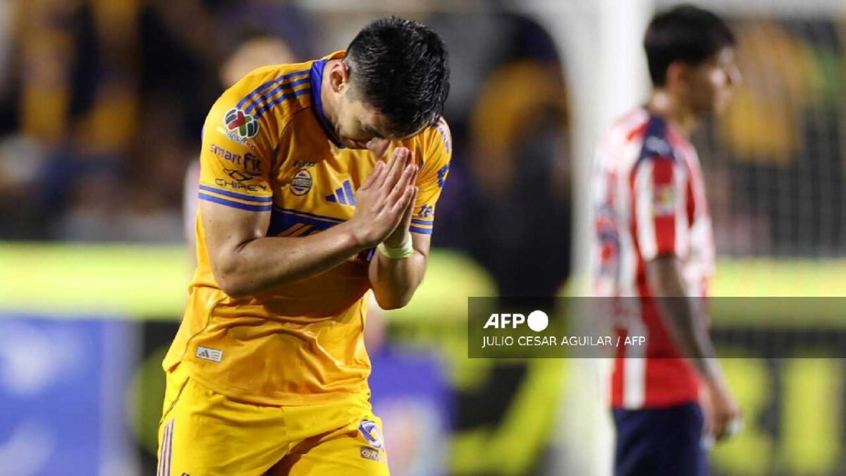 Chivas perdió con Tigres.