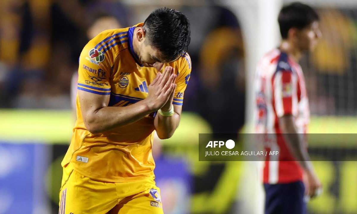 Chivas perdió con Tigres.