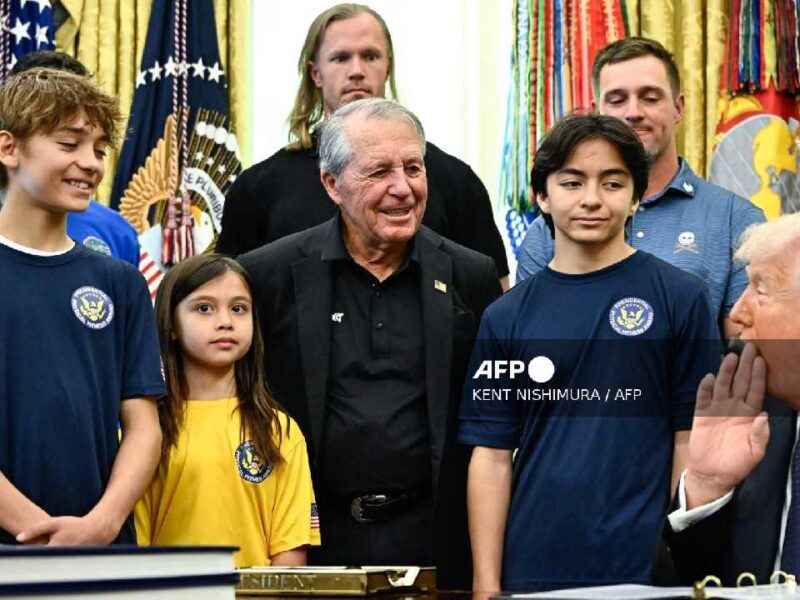 Trump ironiza sobre su rutina física y asegura que solo se ejercita “un minuto al día”