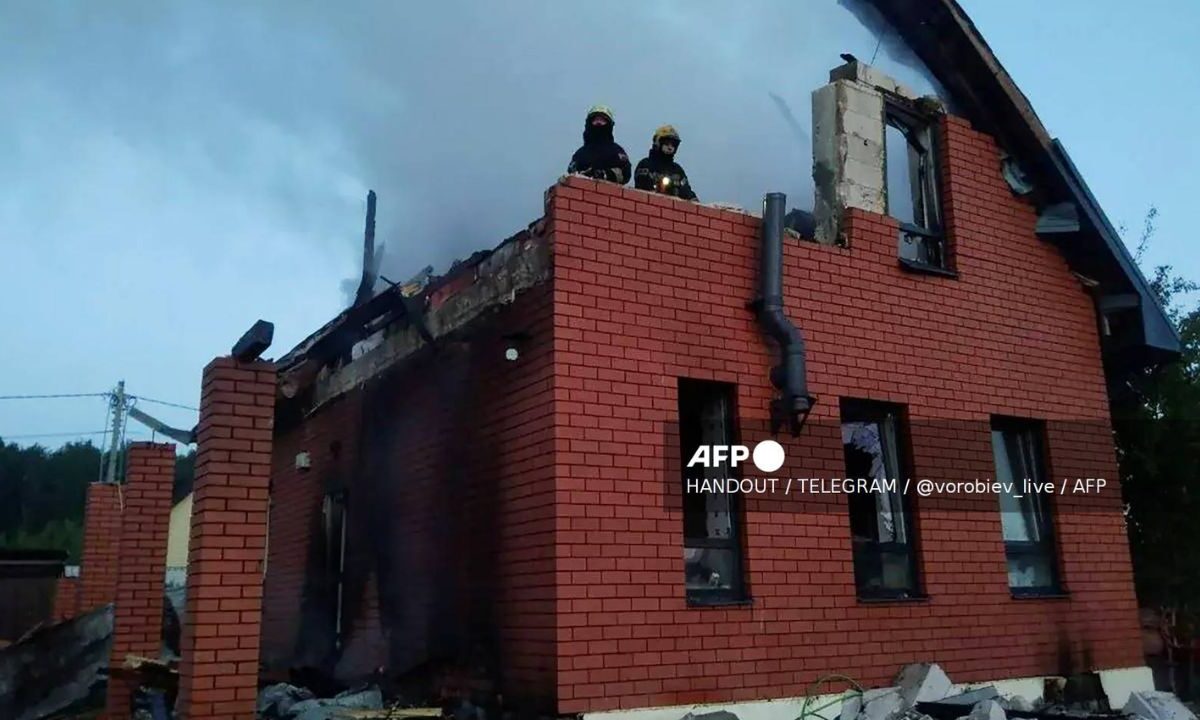 Ucrania lanza ataque masivo: Más de 500 drones golpean Rusia
