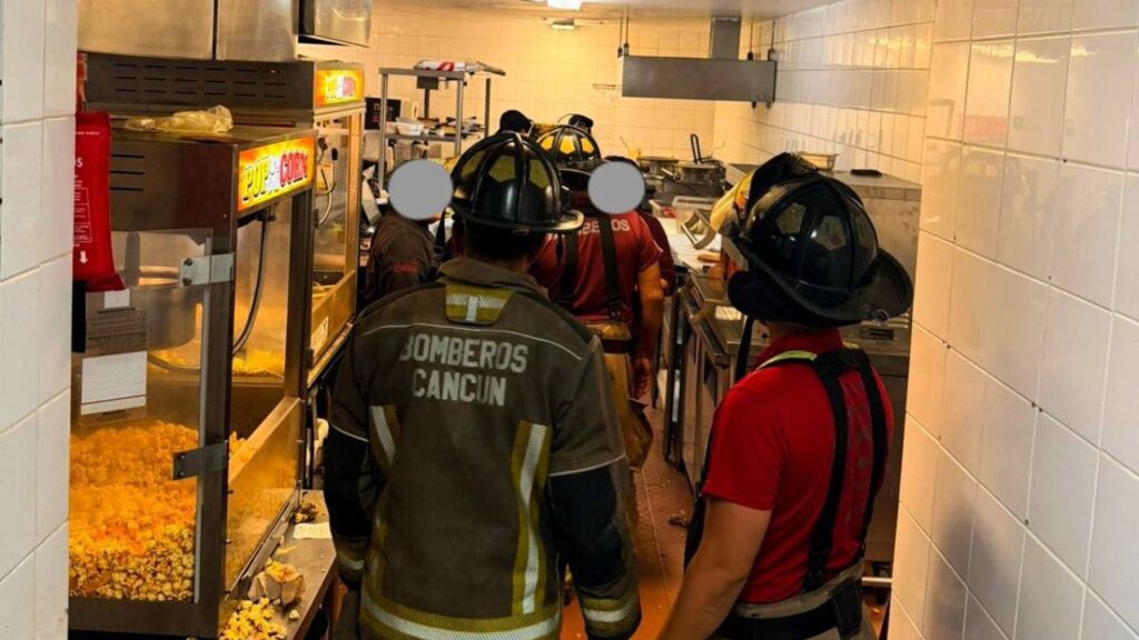 ¿Incendio en cine de la Zona Hotelera de Cancún? Esto pasó