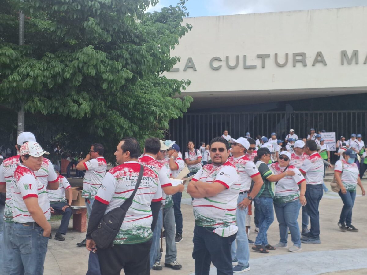 Telefonistas en Chetumal acusan riesgo laboral; irían a huelga