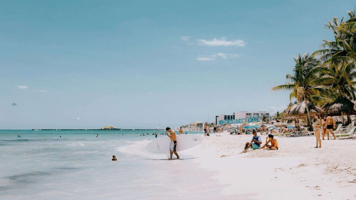 Turismo en Caribe Mexicano: Caída en vuelos y auge en cruceros