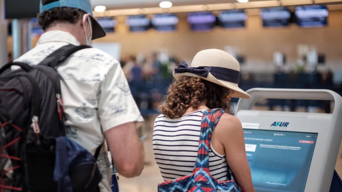 Cae 11% tráfico internacional en Aeropuerto de Cancún