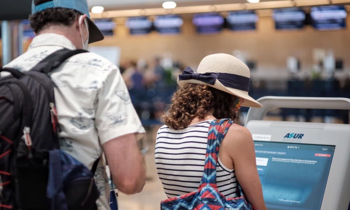 Cae 11% tráfico internacional en Aeropuerto de Cancún