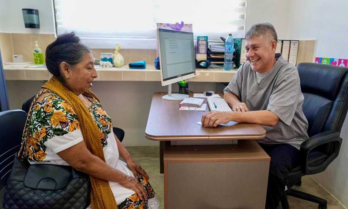 Atención a persona con diabetes en Isla Mujeres.