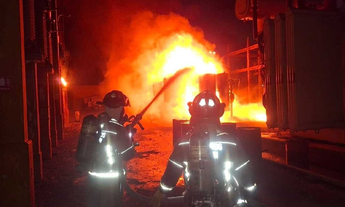 Incendio en CFE.