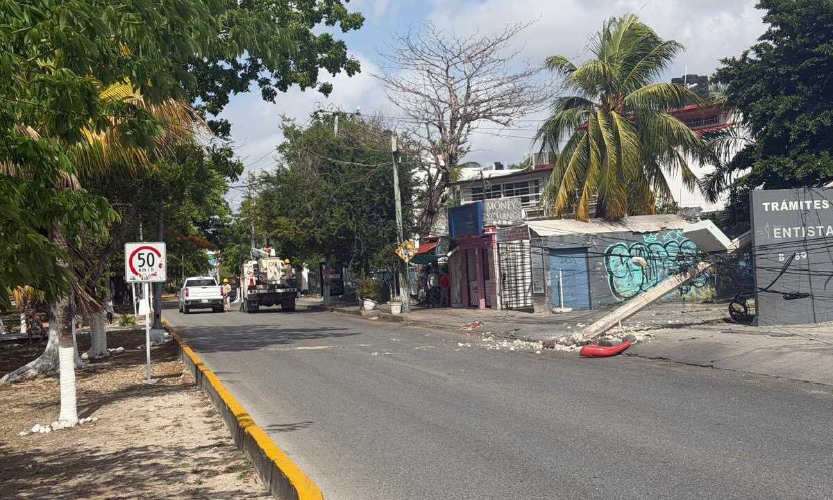Accidente en avenida de Cancún.