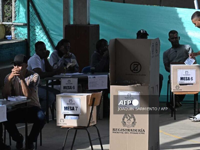 Colombia abre una elección decisiva en balotaje entre la izquierda en el poder y la ultraderecha