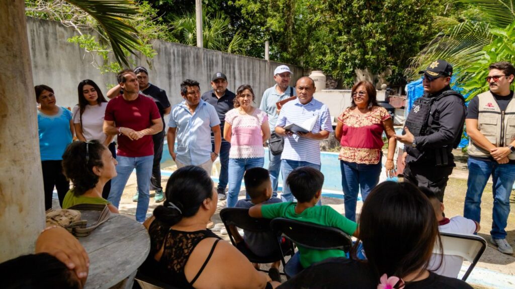 Diego Castañón acerca atención directa a comunidades de Tulum