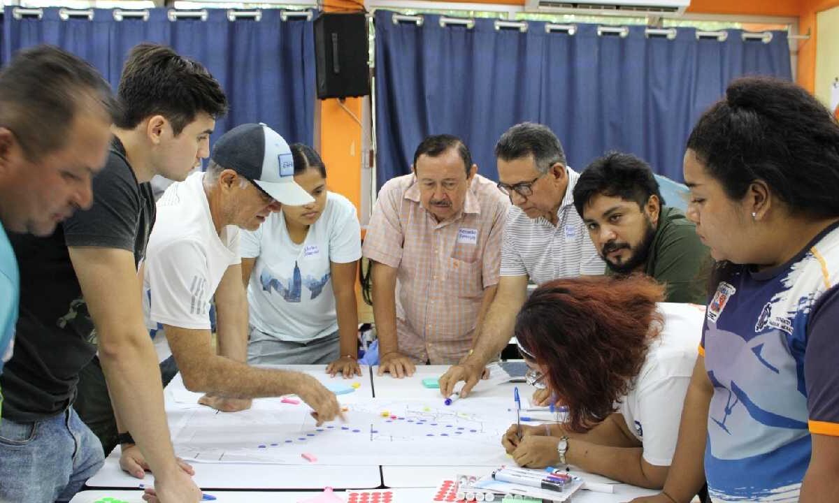 Buscan dar la atención especial al Santuario del Manatí.
