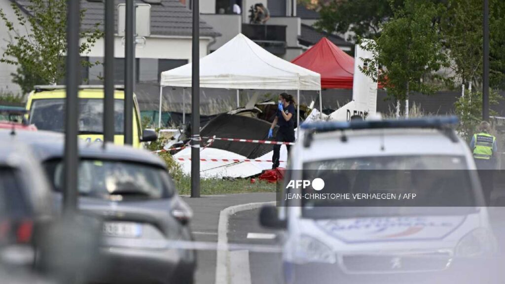 Francia: avioneta con paracaidistas se desploma y deja 11 muertos