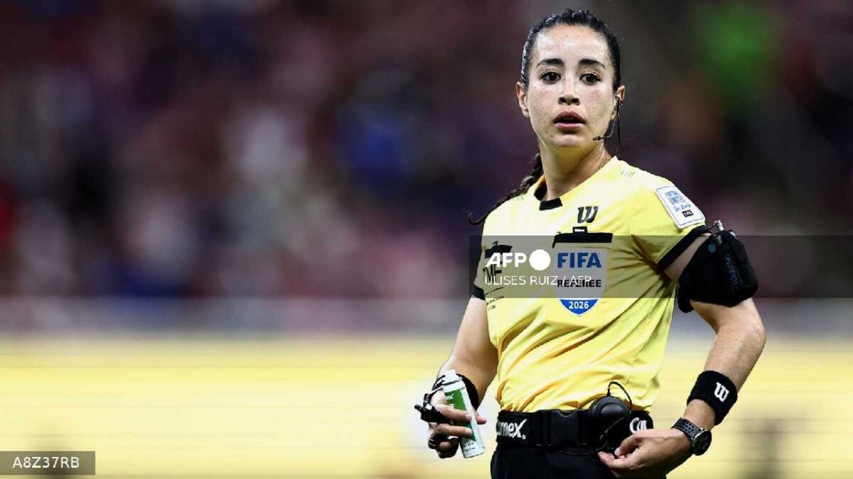 Katia Itzel García será árbitra central en un partido del Mundial.