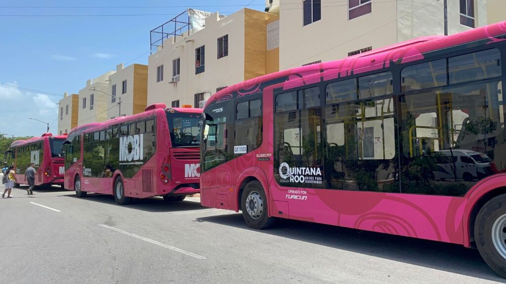Mobi Cancún ruta 27 inicia pruebas gratis en el puente Nichupté