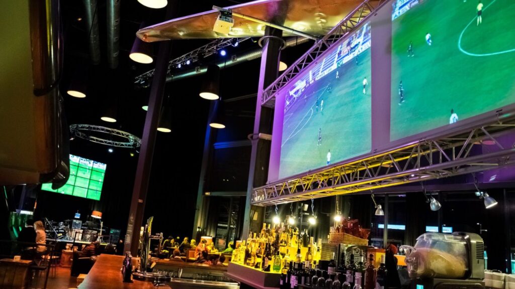 Mundial 2026 en Cancún: Restaurantes pagarán miles por partidos