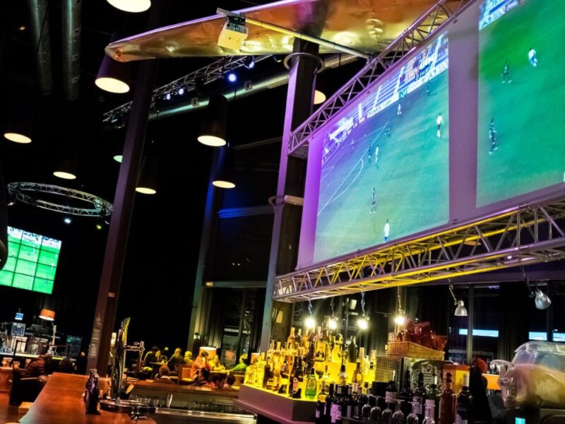 ¿Adiós al Mundial en tu bar favorito? Costos de transmisión ahogan a restaurantes de Cancún