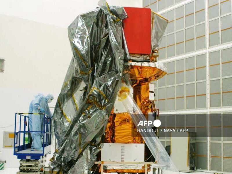 NASA busca salvar el telescopio Swift con una histórica misión robótica en el espacio
