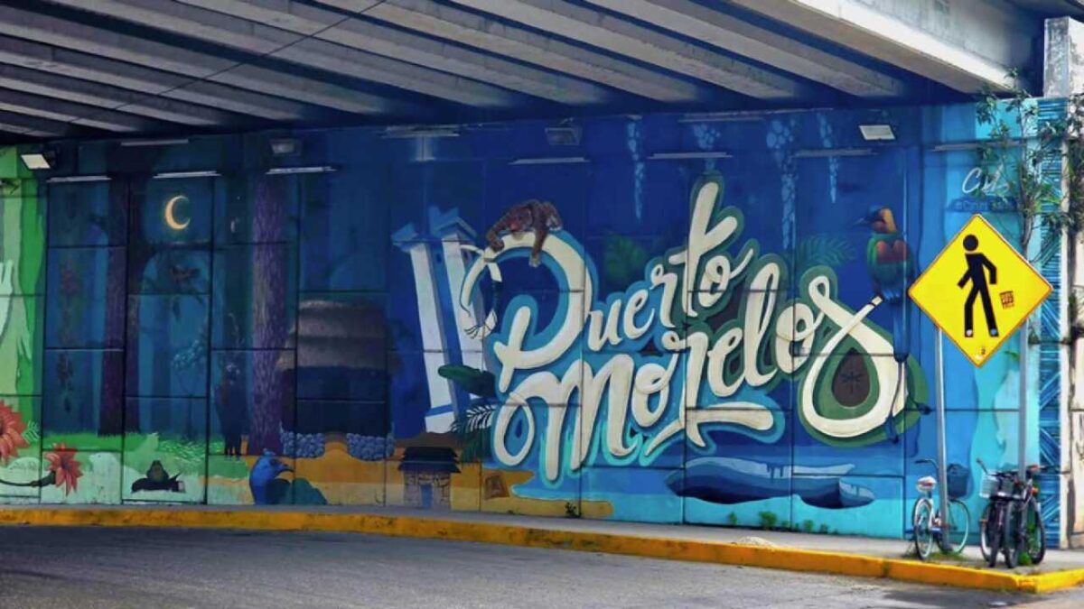Murales en Puerto Morelos.