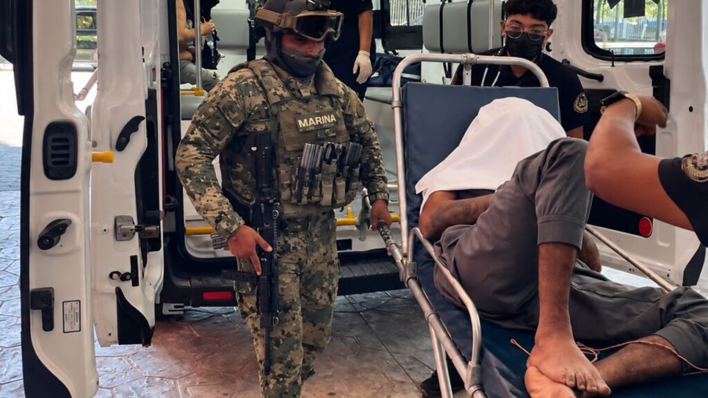 Rescatan a tres secuestrados en Cancún