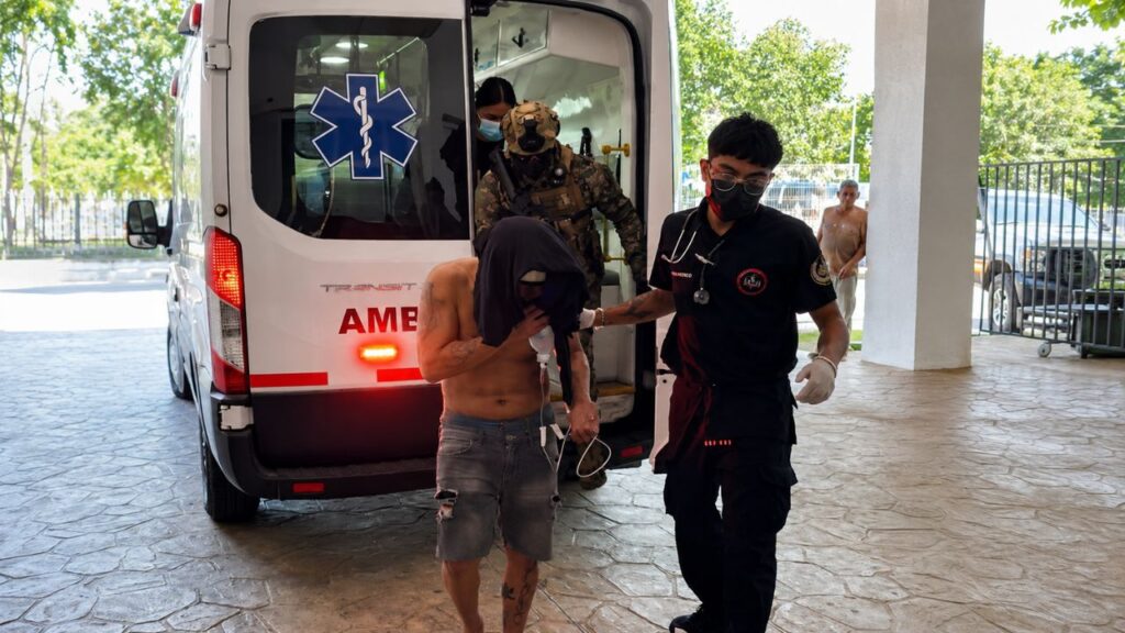 Rescatan a tres secuestrados en Cancún