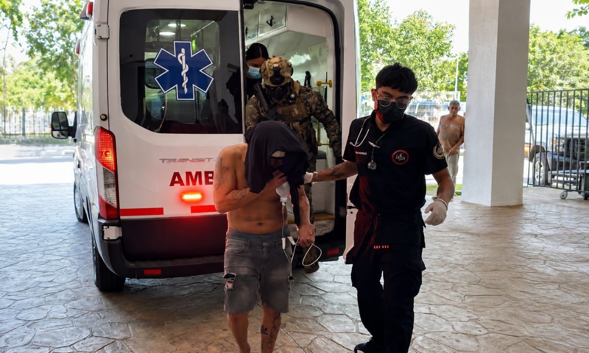 Rescatan a tres secuestrados en Cancún
