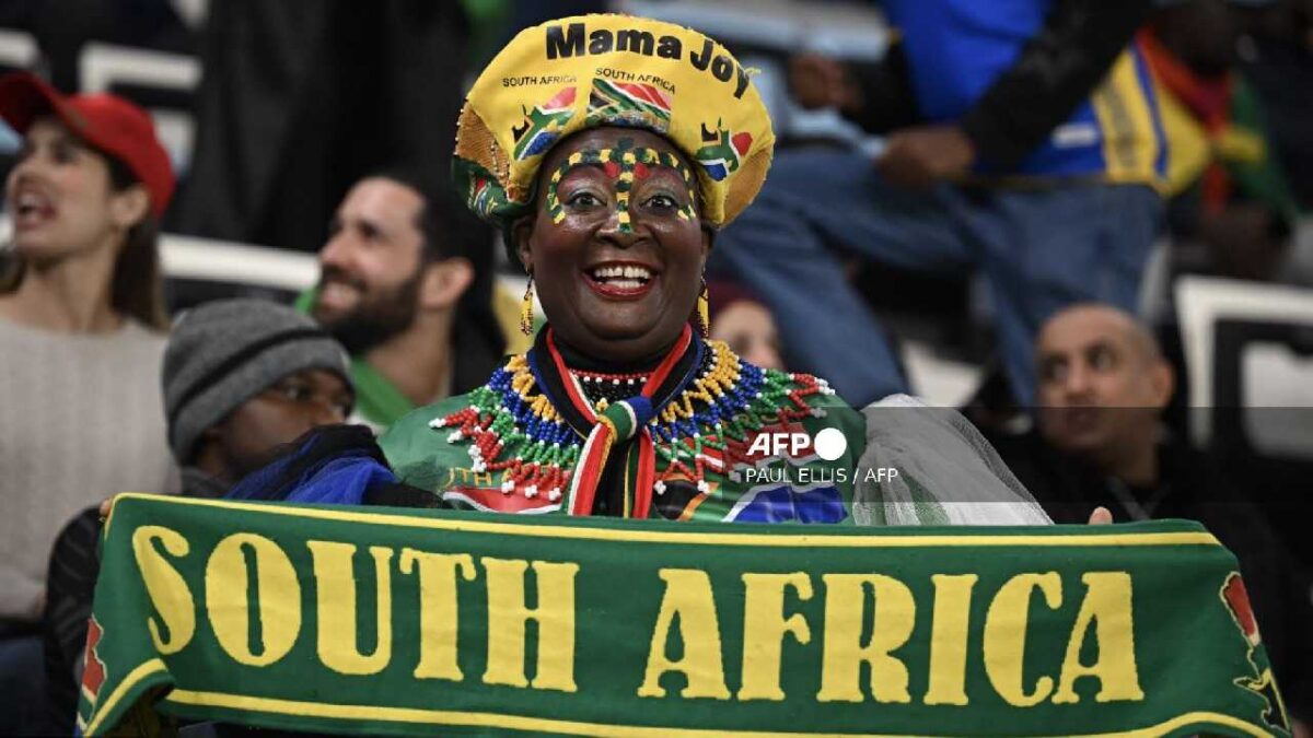 Sudáfrica, primer rival de México ya viaja al país.
