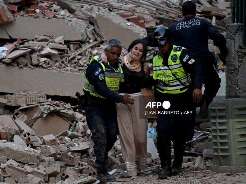 Suman 164 muertos, casi mil heridos y decenas de inmuebles colapsados por los terremotos en Venezuela