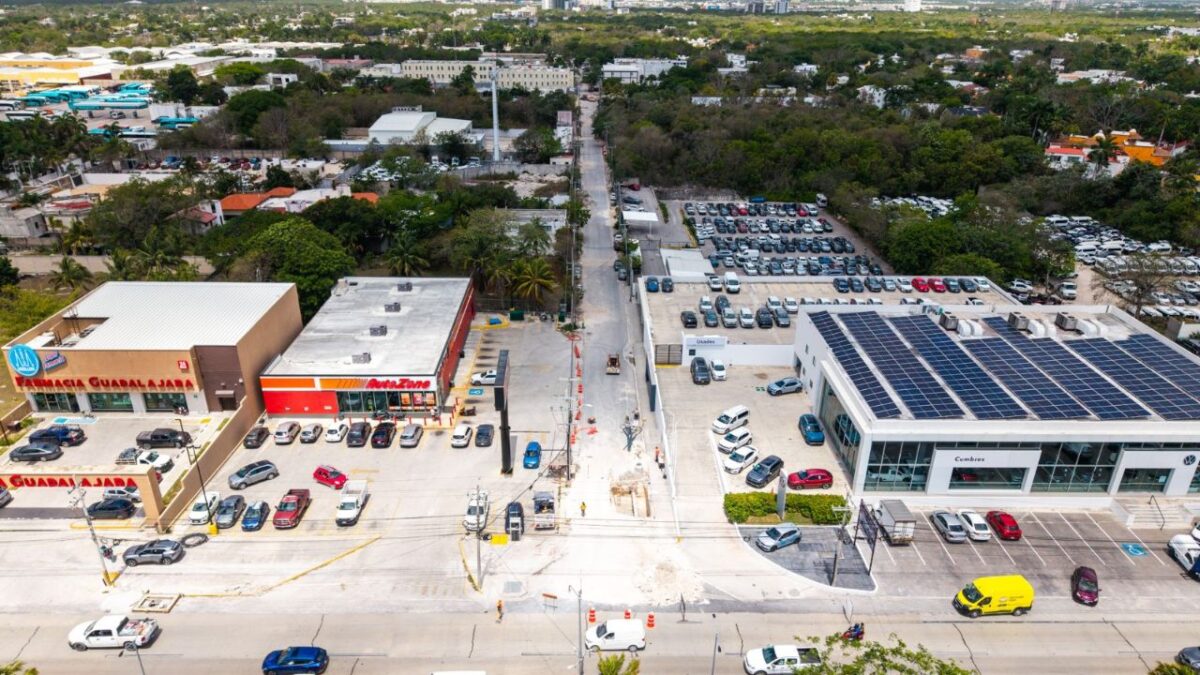 Obras de Aguakan en Cancún: Cierres en Av. Colegios