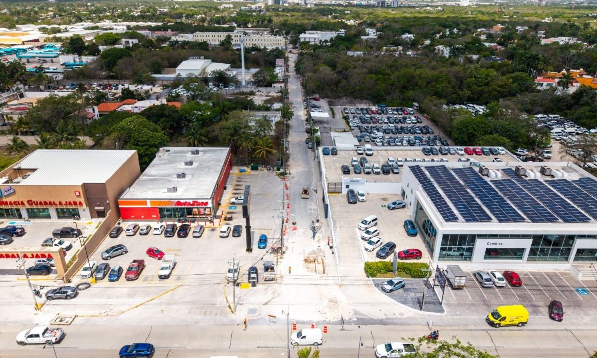 Obras de Aguakan en Cancún: Cierres en Av. Colegios