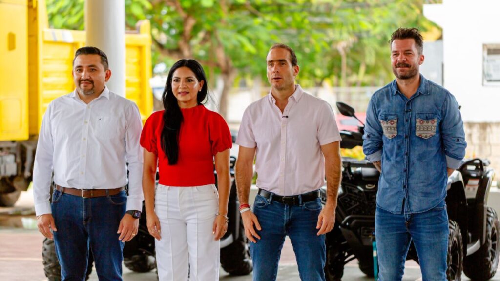Sargazo en Tulum se dispara un 80%; blindan playas con equipo pesado