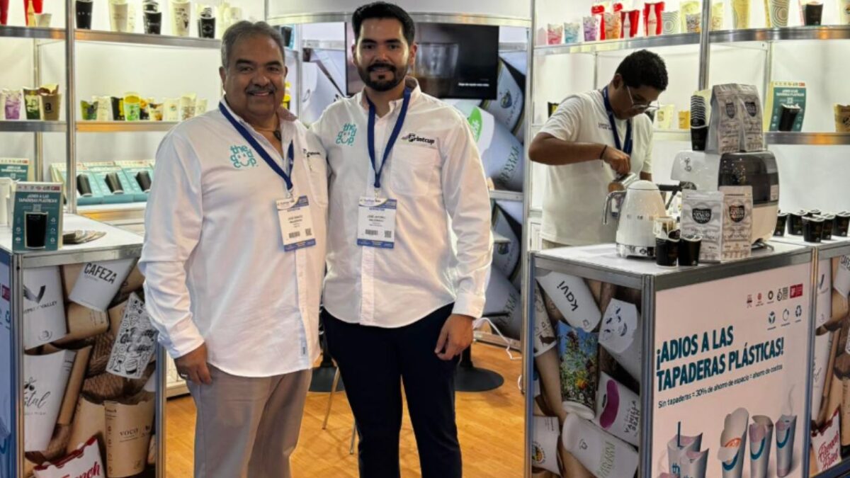 Printcup México lanza en Cancún un vaso ecológico sin tapa