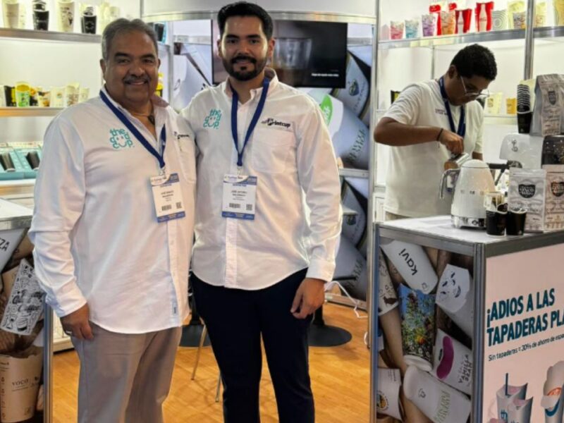 ¡Adiós a las tapas de plástico! Conoce el vaso biodegradable que ahorra miles de pesos