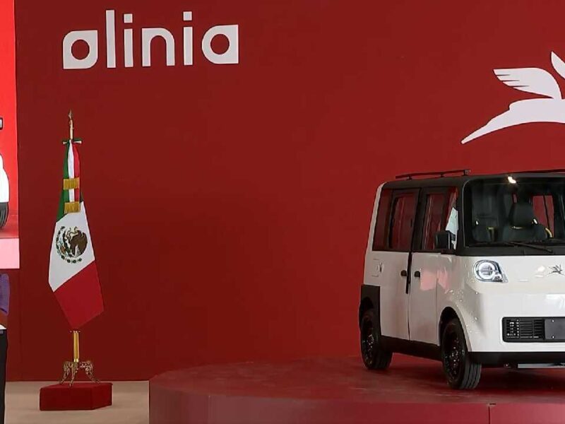 ¡Aquí está! Sheinbaum presenta a Olinia, el primer vehículo eléctrico desarrollado en México