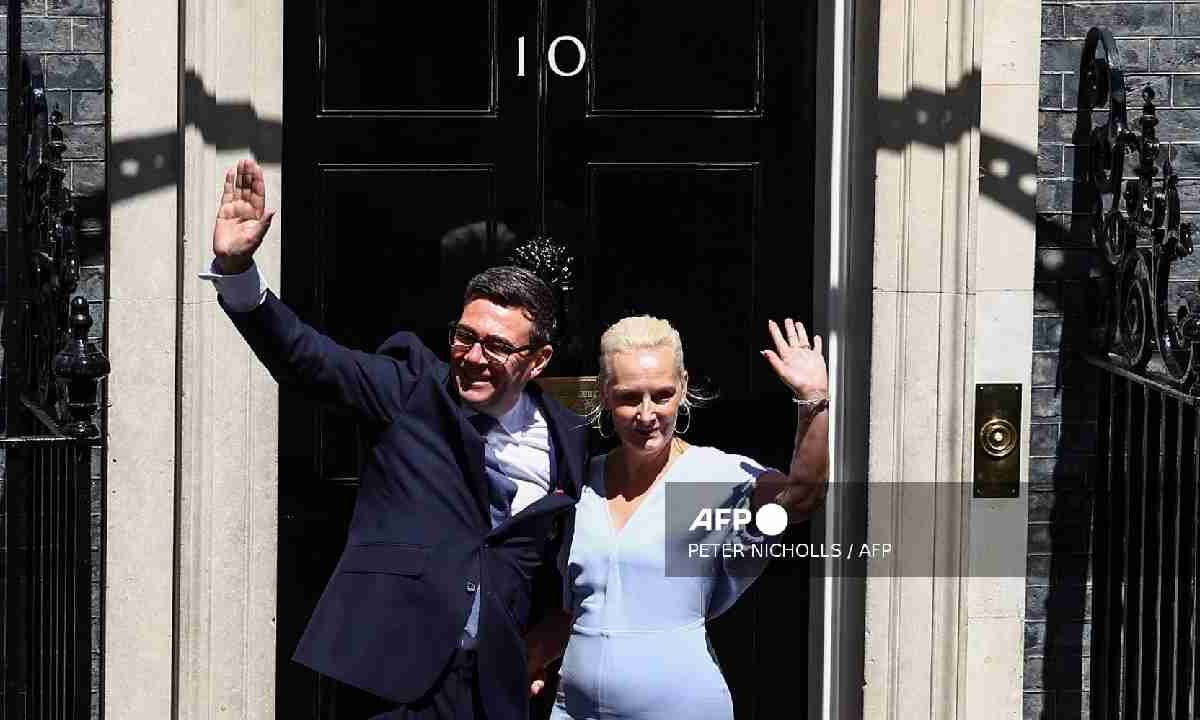 Starmer, desde el número 10 de Downing Street, residencia oficial del primer ministro, en el centro de Londres, afirmó este lunes sentirse "orgulloso".