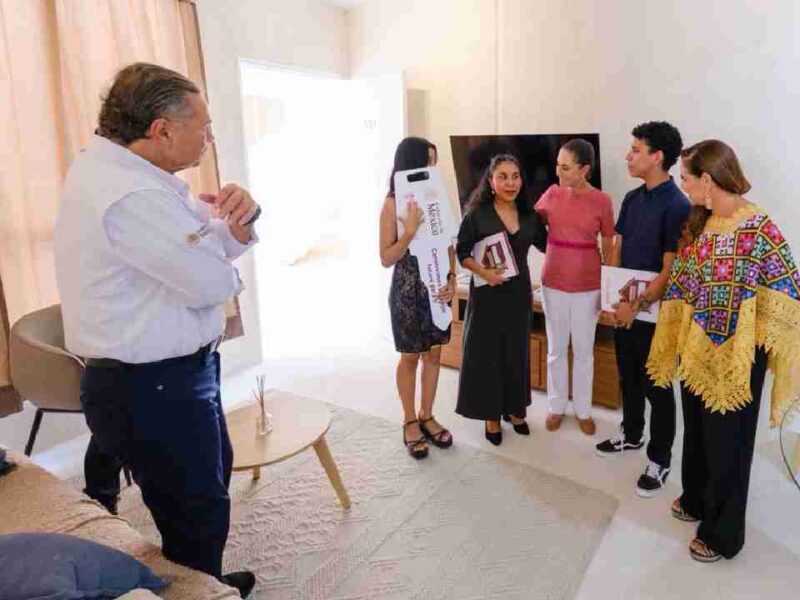Así fue la entrega de Vivienda para el Bienestar en Cancún encabezada por la presidenta Sheinbaum y Mara