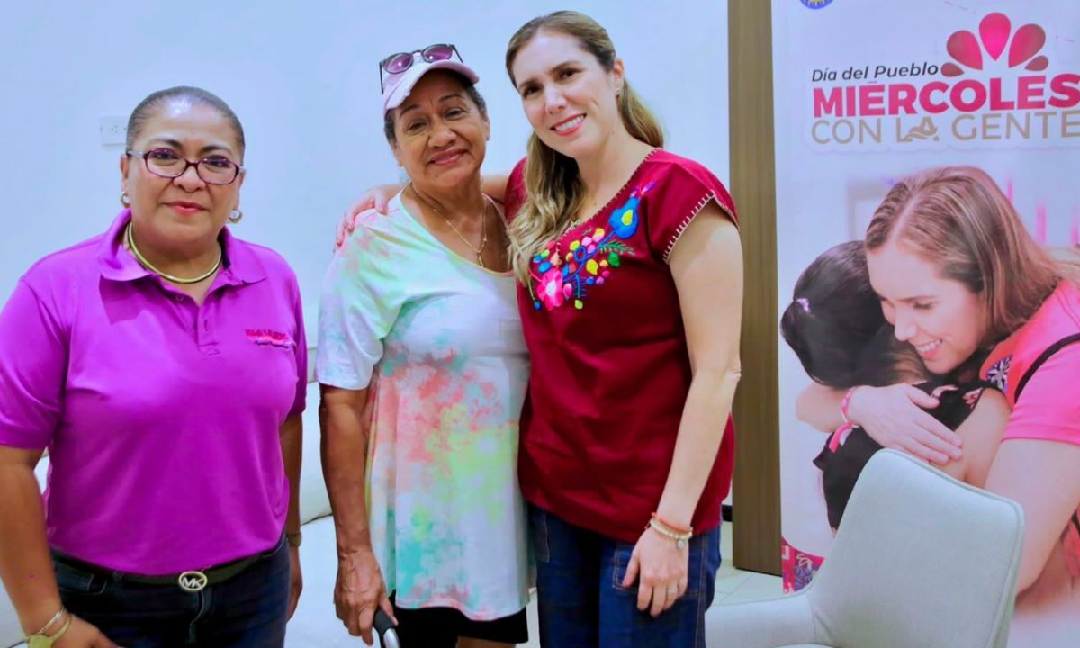 Atenea Gómez atiende a familias en Zona Continental