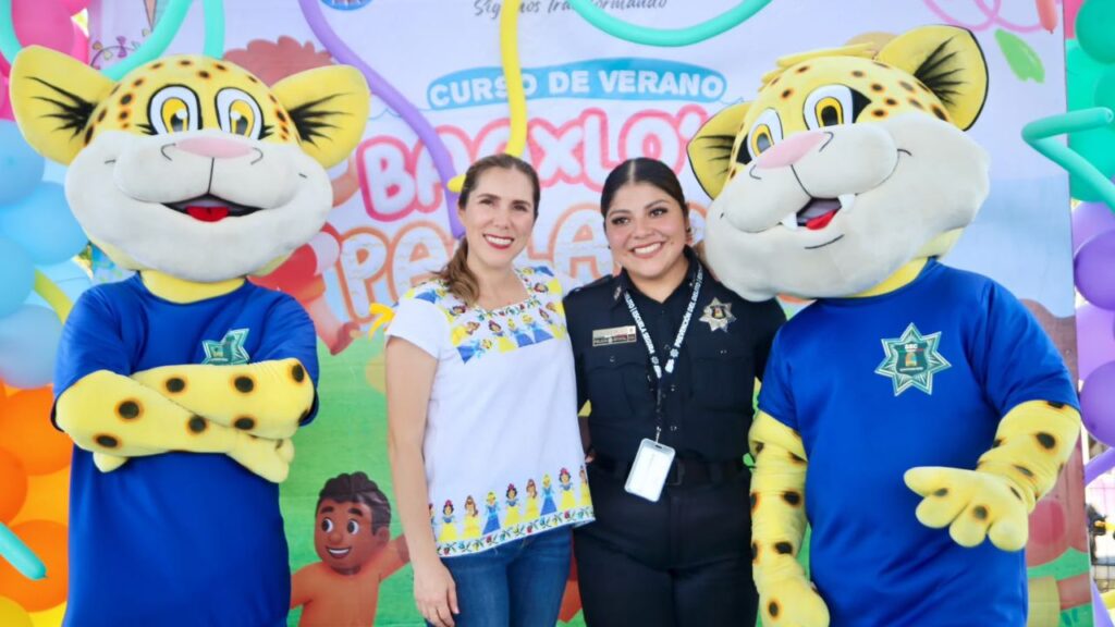 Curso de verano en Isla Mujeres "Ba’axlo’ob Paalalo’ob"