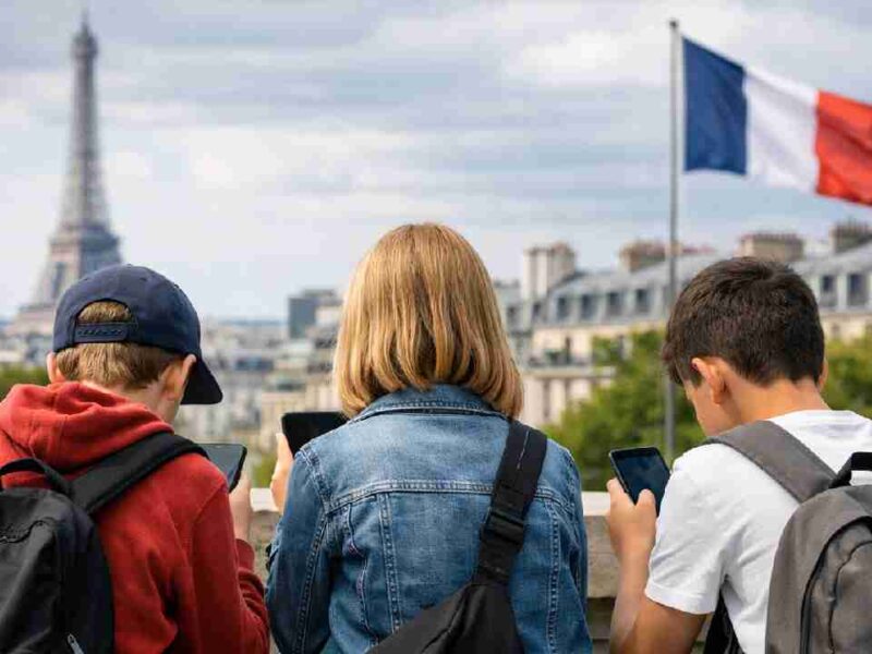 "Desenchufa" el Parlamento de Francia las redes sociales a menores de 15 años