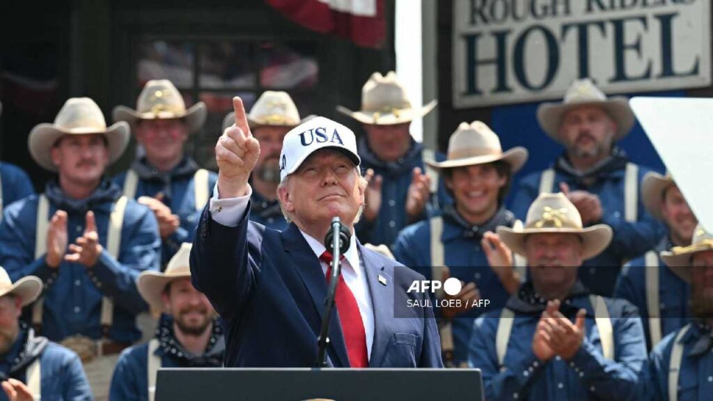 Donald Trump encabezó la celebración por los 250 años de EU con un duro mensaje contra los "comunistas"