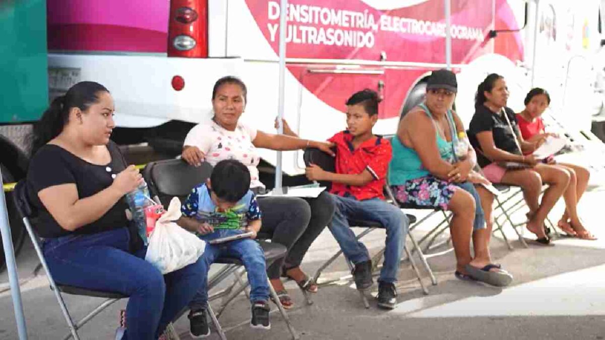 Caravanas de salud llegan a 3 comunidades.