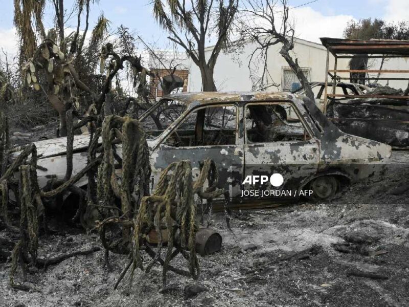 Incendios en España dejan una tragedia histórica mientras miles regresan a sus hogares